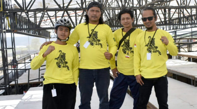 Kang Was Tangani Konstruksi Panggung Motocross Word Championship 2022 di Sumbawa