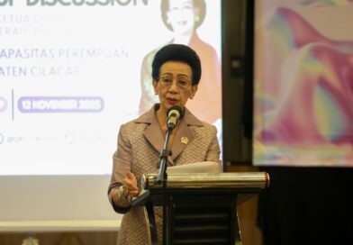 GKR Hemas Ajak Perempuan Jadi Subjek Perubahan dalam Pembangunan Daerah GKR Hemas Ajak Perempuan Jadi Subjek Perubahan dalam Pembangunan Daerah