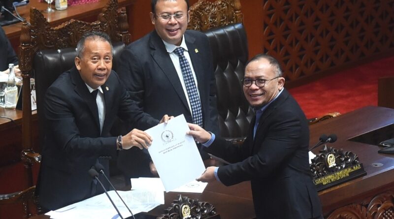 DPR Sahkan Anggota Baru Badan Supervisi LPS, Isi Kursi yang Ditinggalkan Farid Azhar Nasution