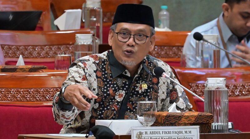 Belajar dari Habibie: Komisi X Ingatkan Nasionalisme Tak Cuma Diukur dari Domisili