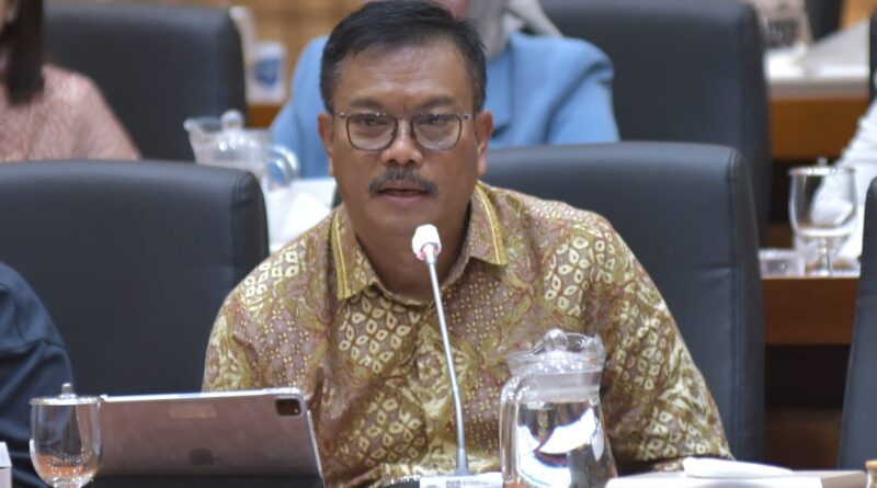 DPR Desak Ombudsman Awasi Perusahaan Pelanggar THR: Jangan Biarkan Buruh Berjuang Sendiri